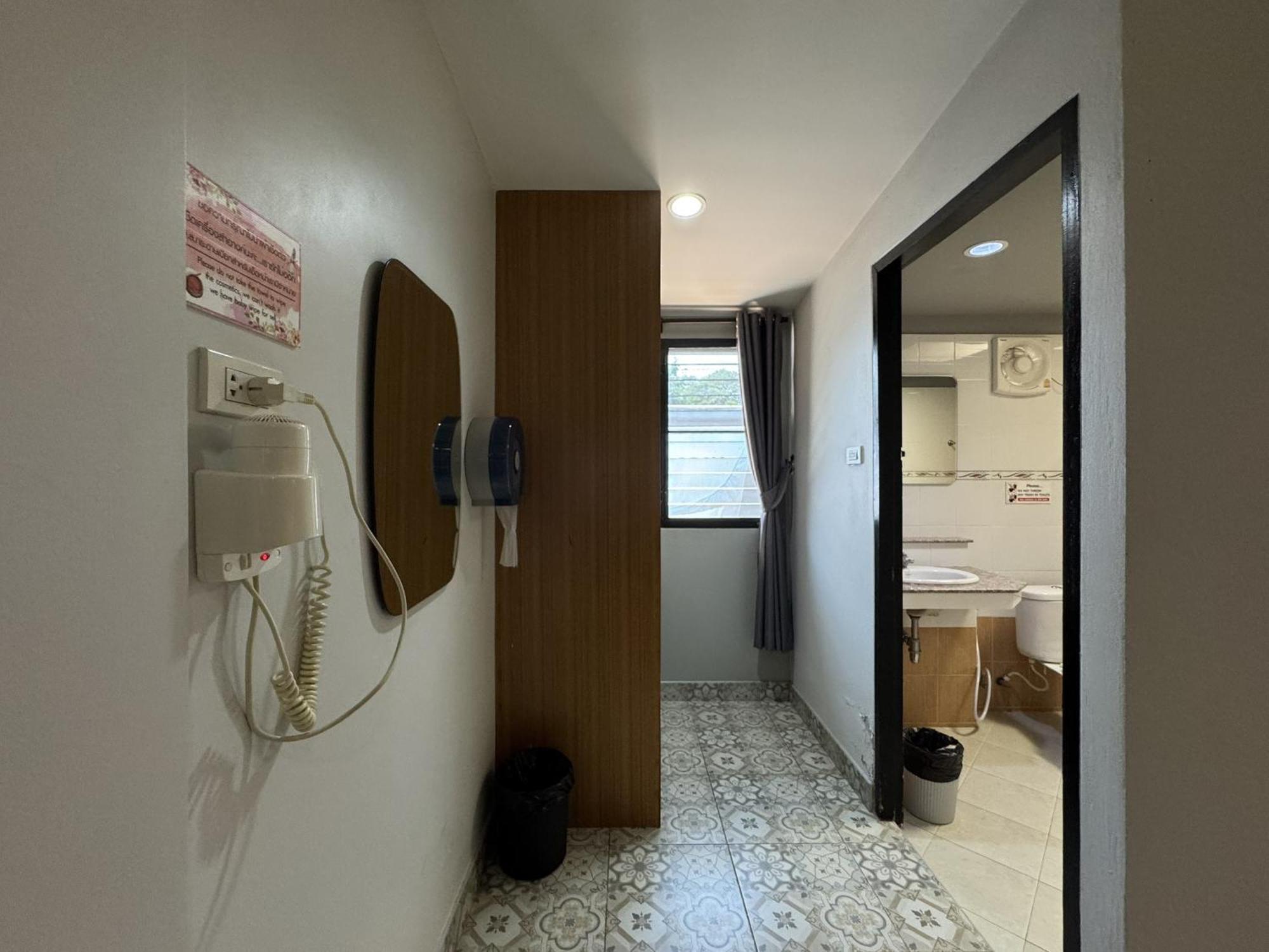Warm Well Hostel Ban Chuk Kum Exterior foto